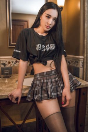 欧美卫衣搭配_BD韩语免费在线观看